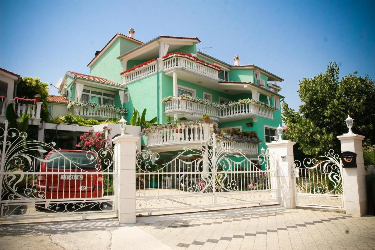 Apartments Katarine Zrinske Водице Экстерьер фото